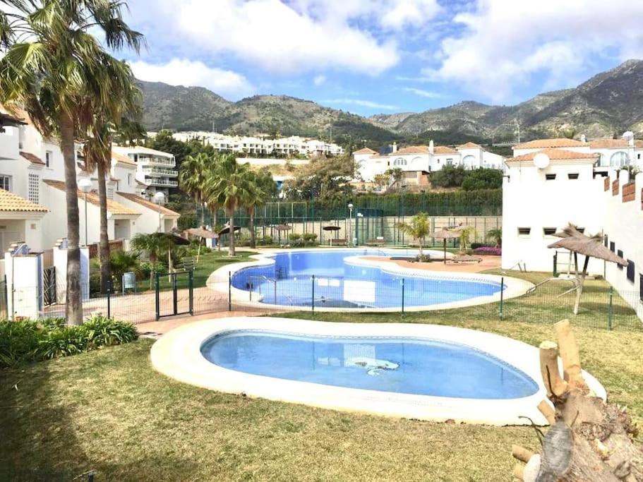 Beautiful Apartment With Pools, Playground And Paddle Tennis - Family Friendly And Near Vithas Hospital - Free Parking In Garage Benalmadena Ngoại thất bức ảnh